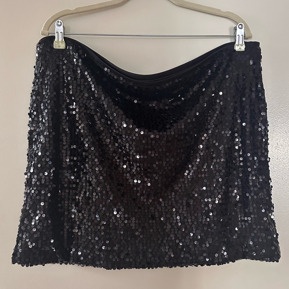 GAP Black Sequin Bubble Mini Skirt with side zipper